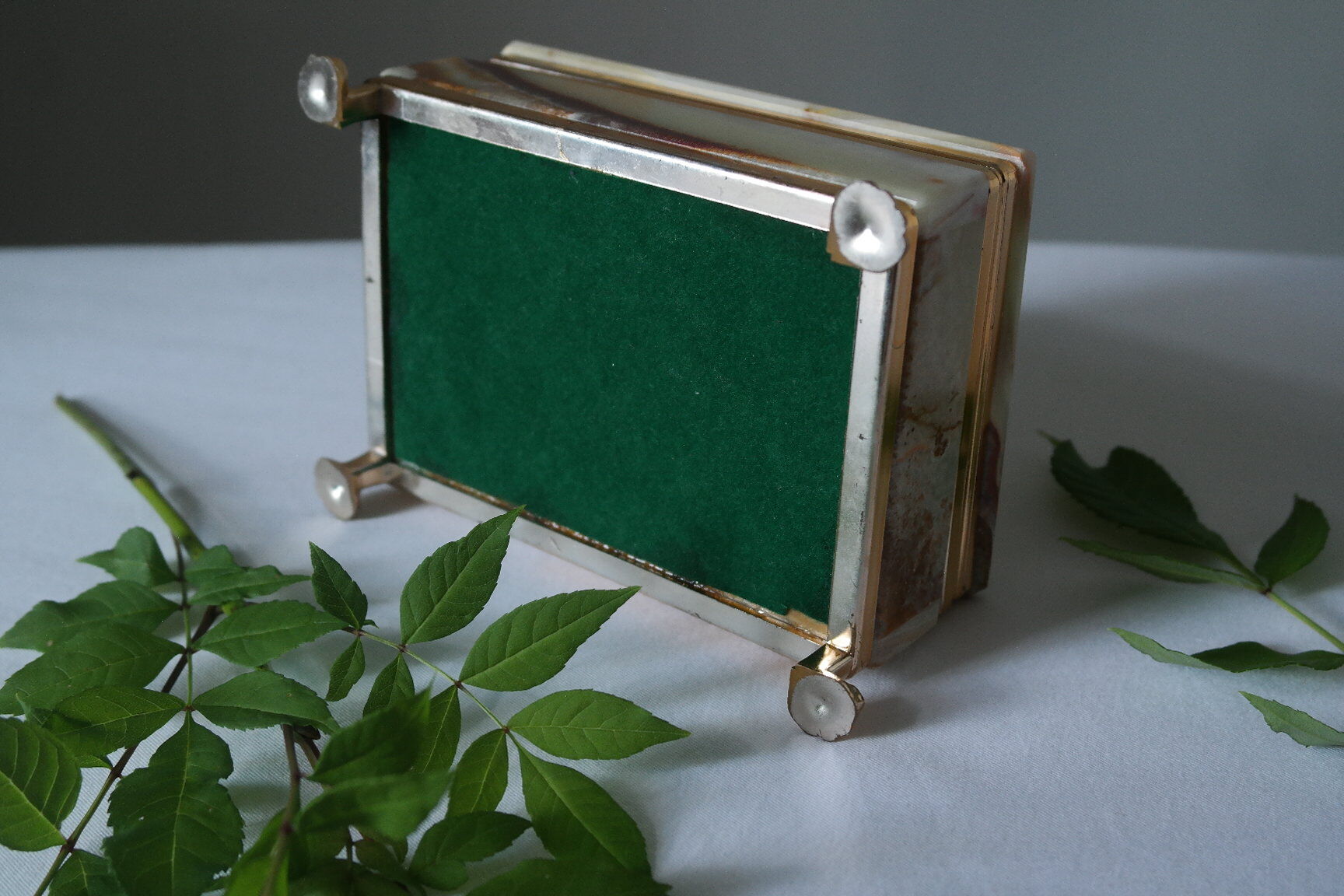 Boite à bijoux en albâtre