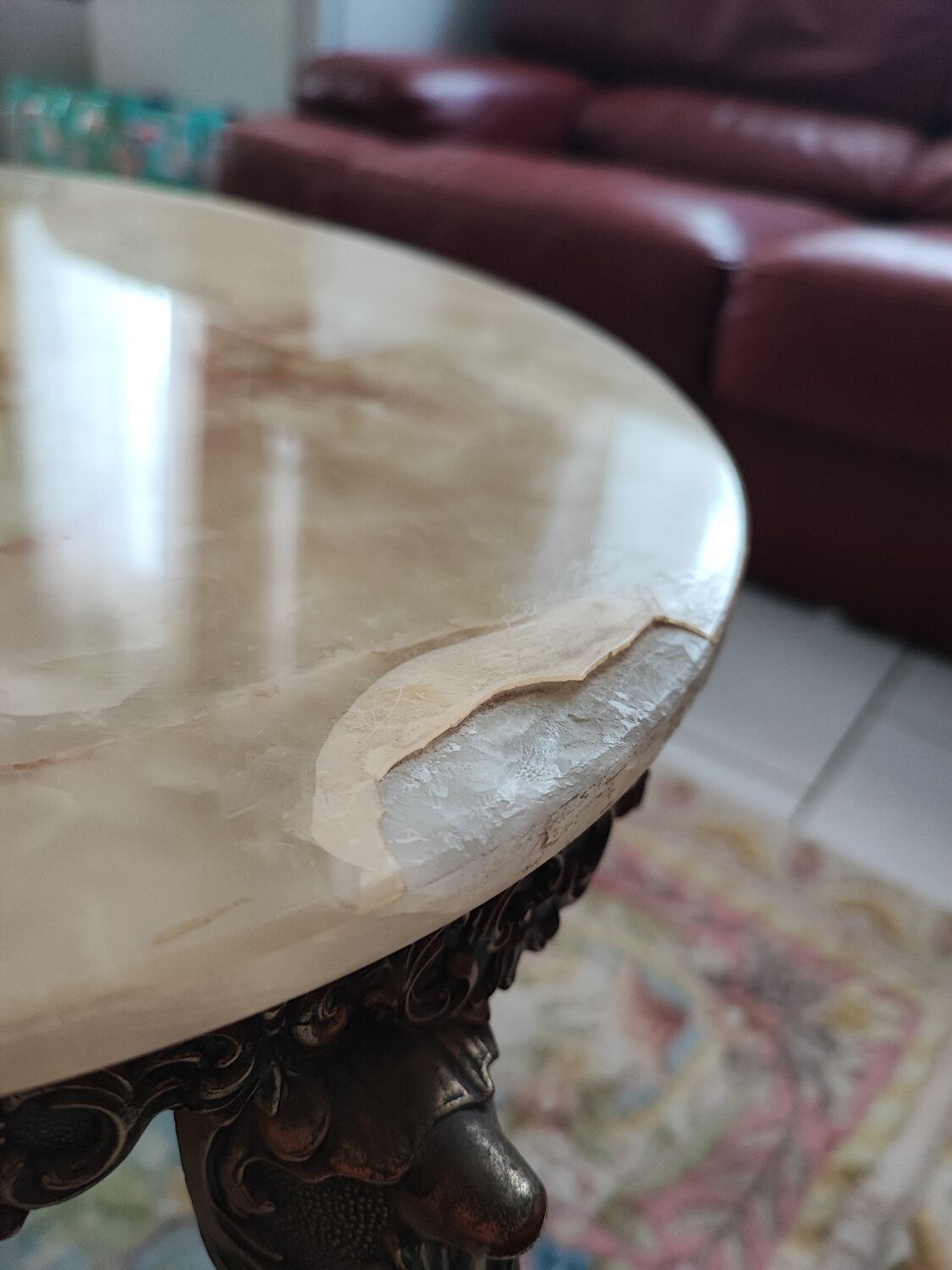 Kidney bean nesting tables