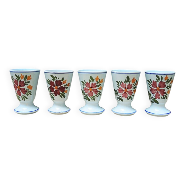 5 anciens mazagrans en faïence décor floral peint à la main