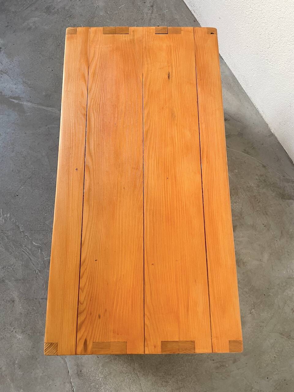 Maison Regain pine coffee table