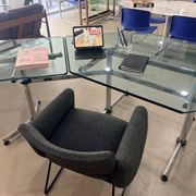 USM Haller Kitos desk