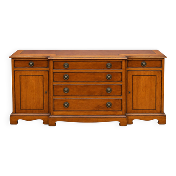Enfilade server buffet style English Empire