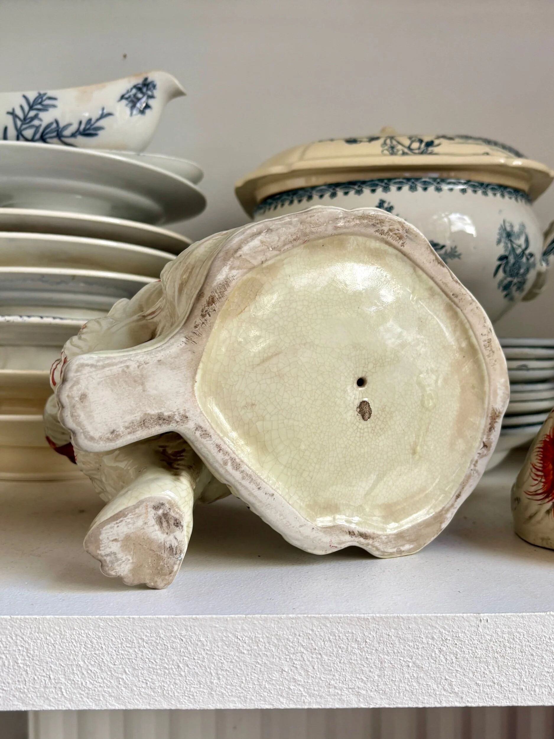 Pair of red Cavalier King Charles dogs in Staffordshire pottery, 19th century.