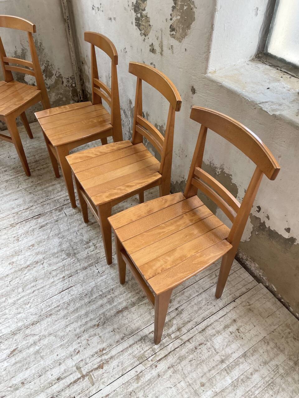 4 golden oak chairs