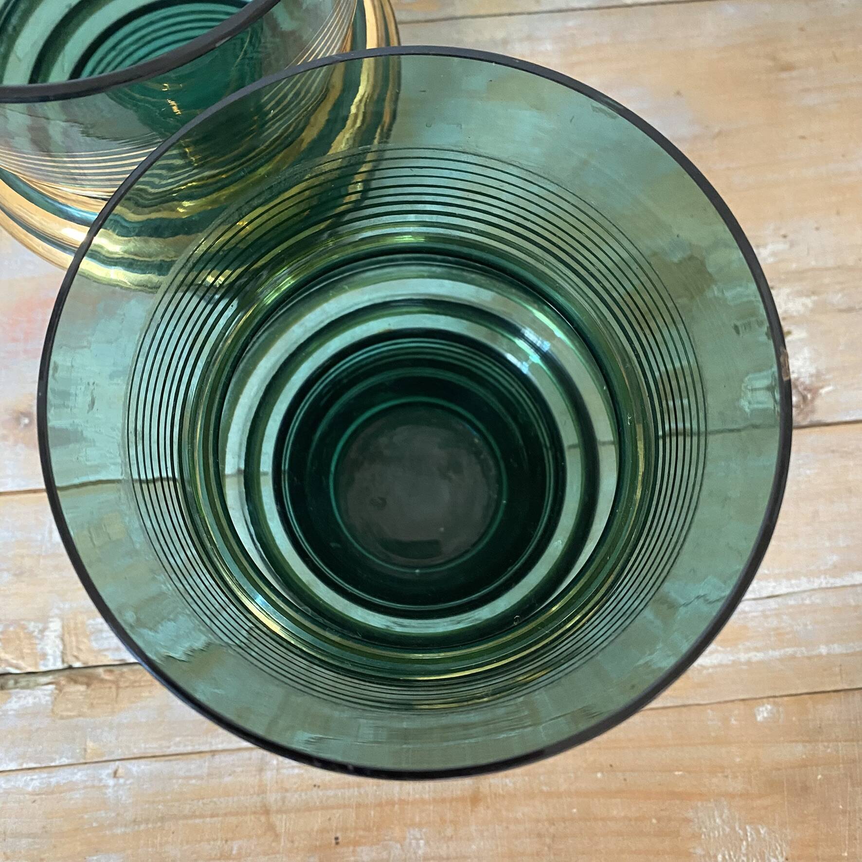 Paire de vases vert émeraude et doré , années 50-60