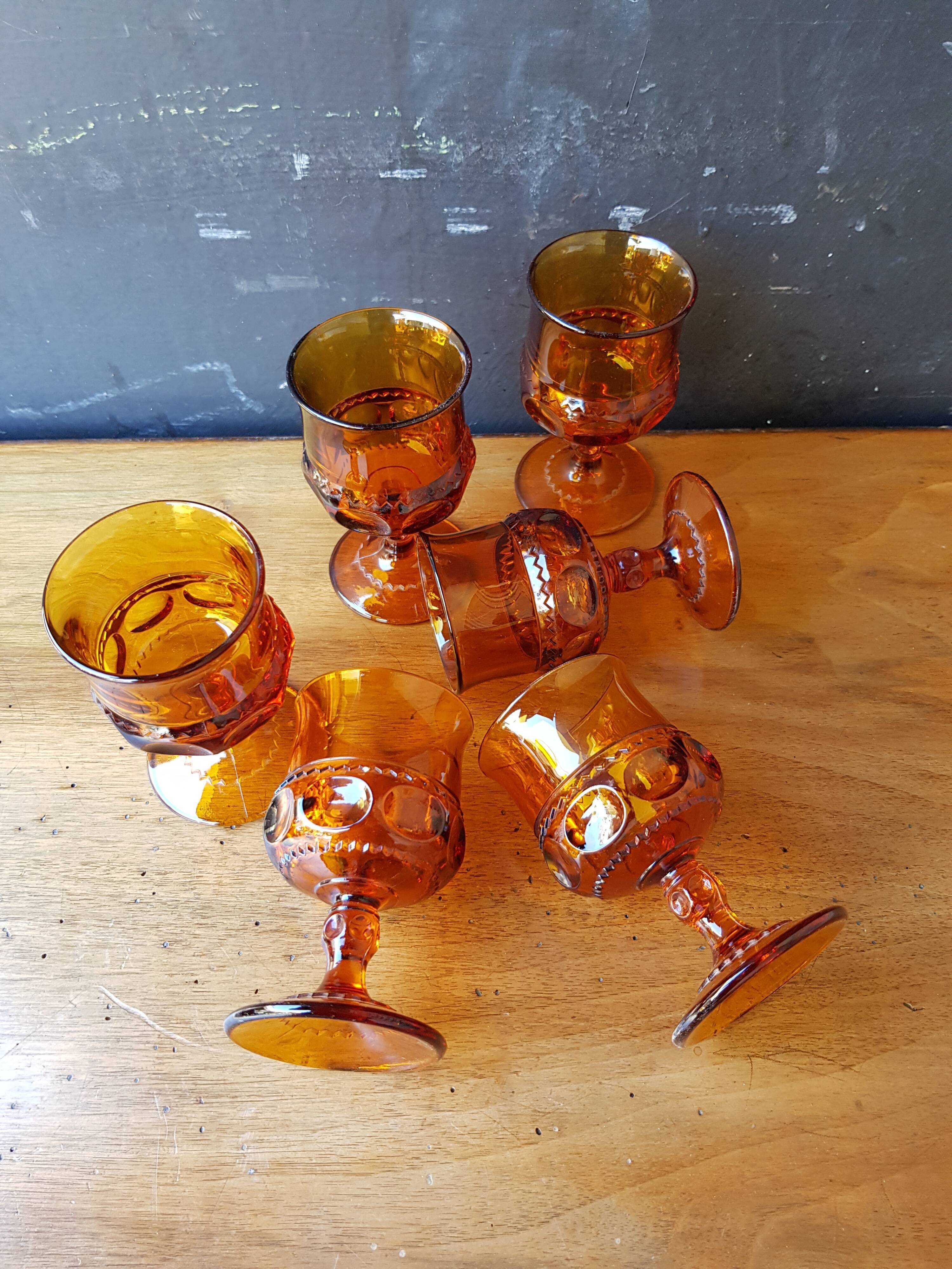 Verres ambrés vintage années 1960 série de 6