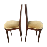 Paire de chaises de style Louis XVI