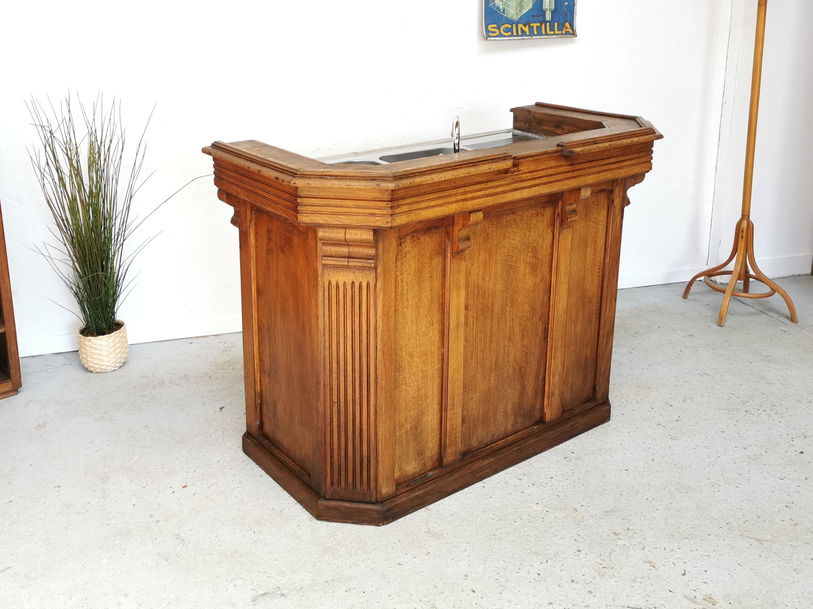 Former bistro bar counter