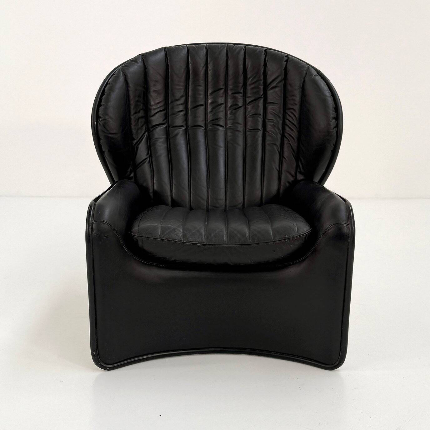 Lotus armchair by André Vandenbeuck for Strässle International, 1969