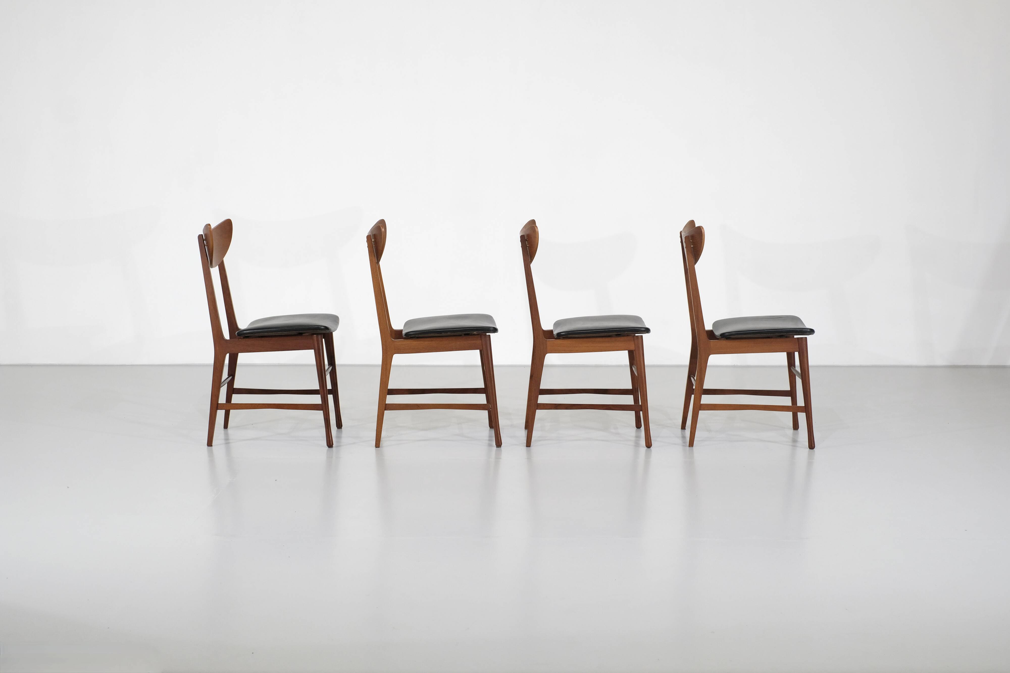 4 chaises en teck, Danemark, 1960