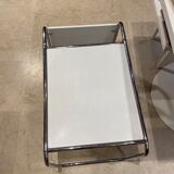 Table d'appoint porte-revues