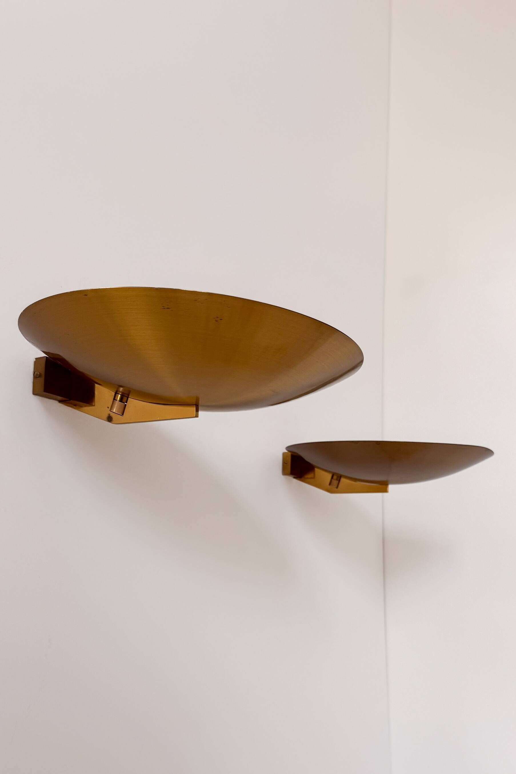 Pair of vintage brass wall lights, France 1970.