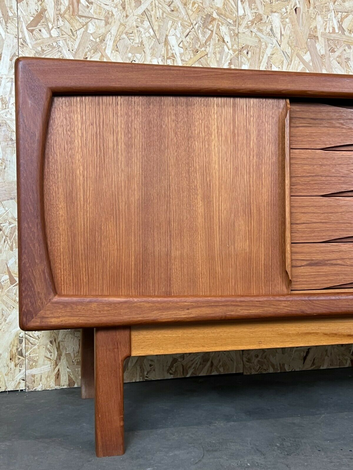 Teak sideboard Credenza HP Hansen Danish design Denmark 60s 70s