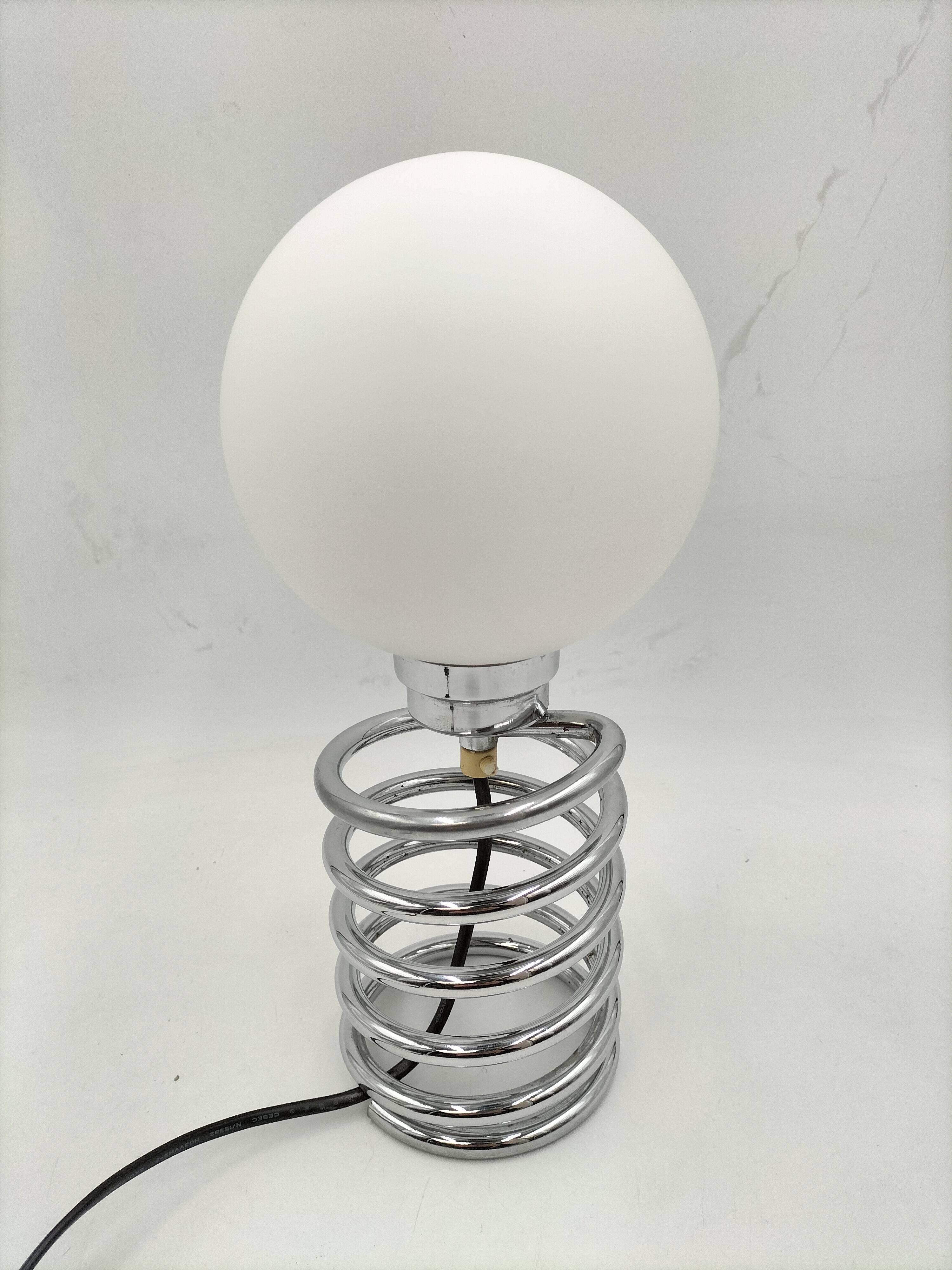 Ingo maurer spring lamp