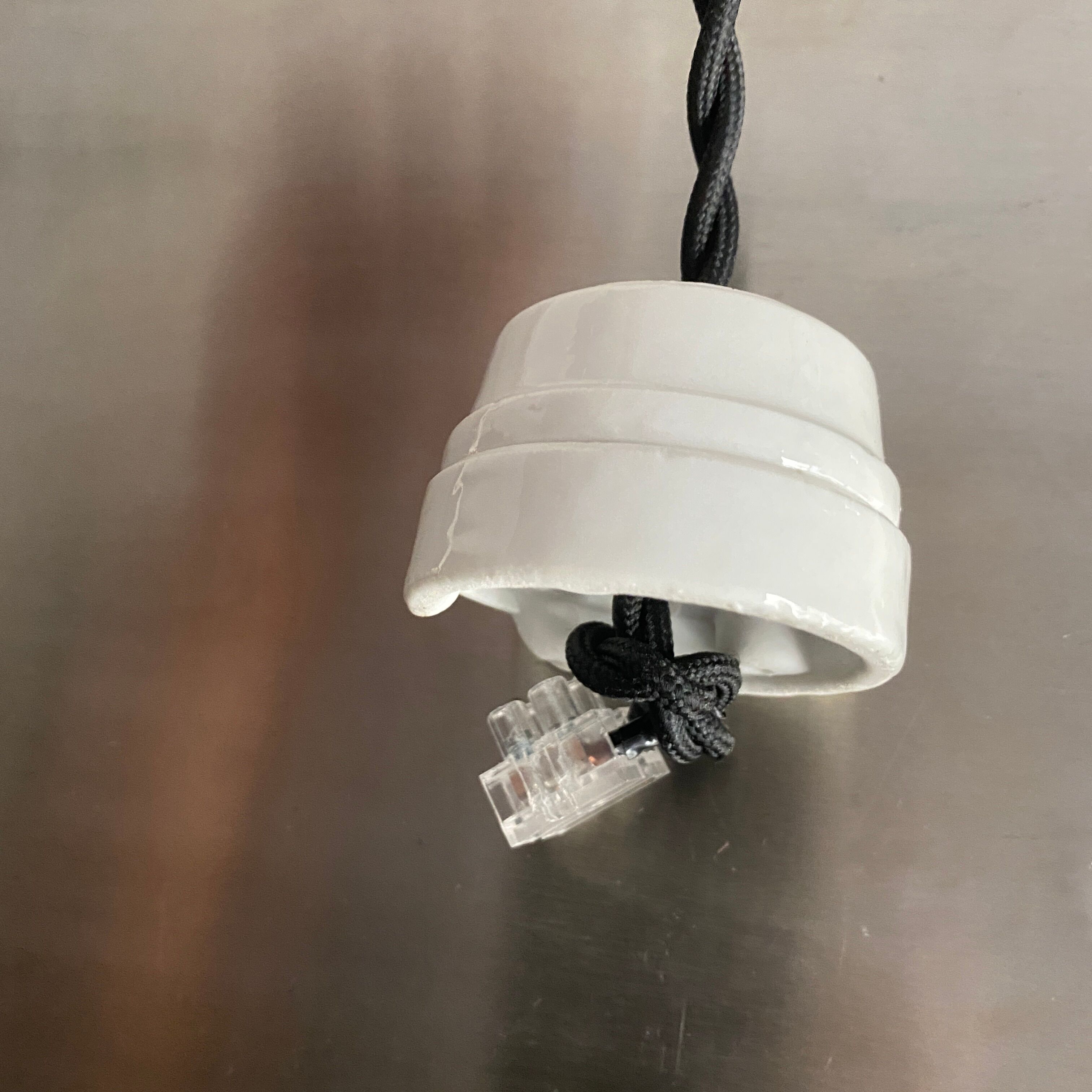 Lot 2 opaline hanging lamps