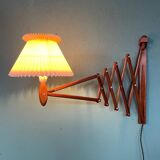 Vintage Le Klint scissor lamp in oak from the 1960s