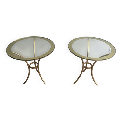 Paire de bouts de canapé ronds et dorés