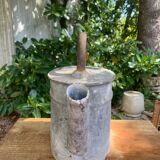 Zinc watering can
