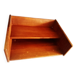 Wall shelf