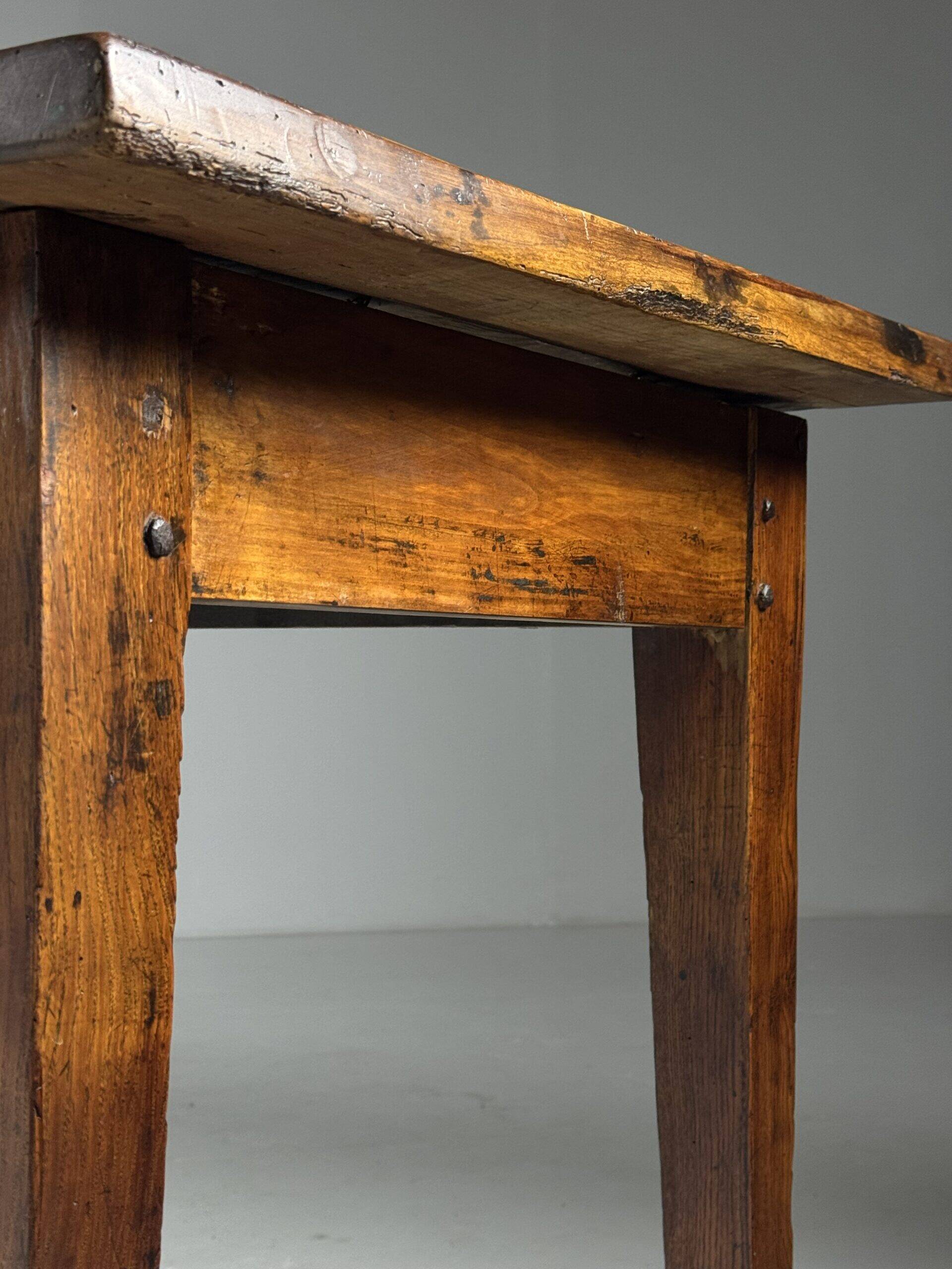 Table de ferme française de 292 cm