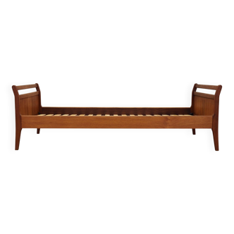 Teak bed, Danish design, 1970s, production: Denmark
