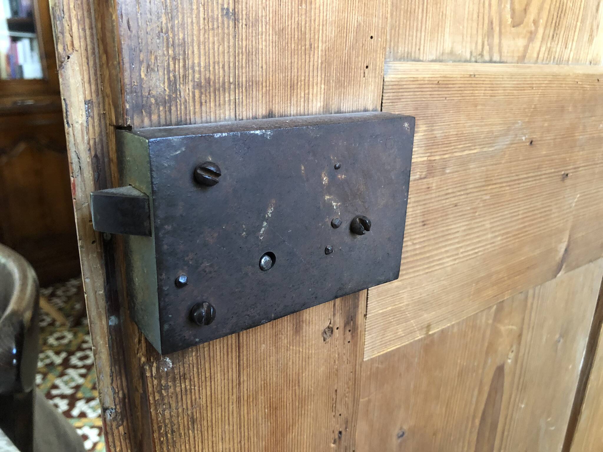 Alsatian polychrome furniture cabinet 1757
