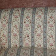 Large canapé Antique Howard & Sons Portarlington original tapestry ticking