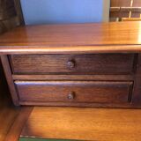 Louis Philippe office with financial