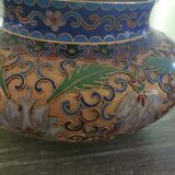 Bonbonnière in cloisonné enamels