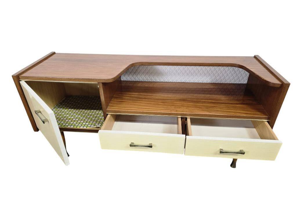 Meuble TV / meuble bas / commode vintage