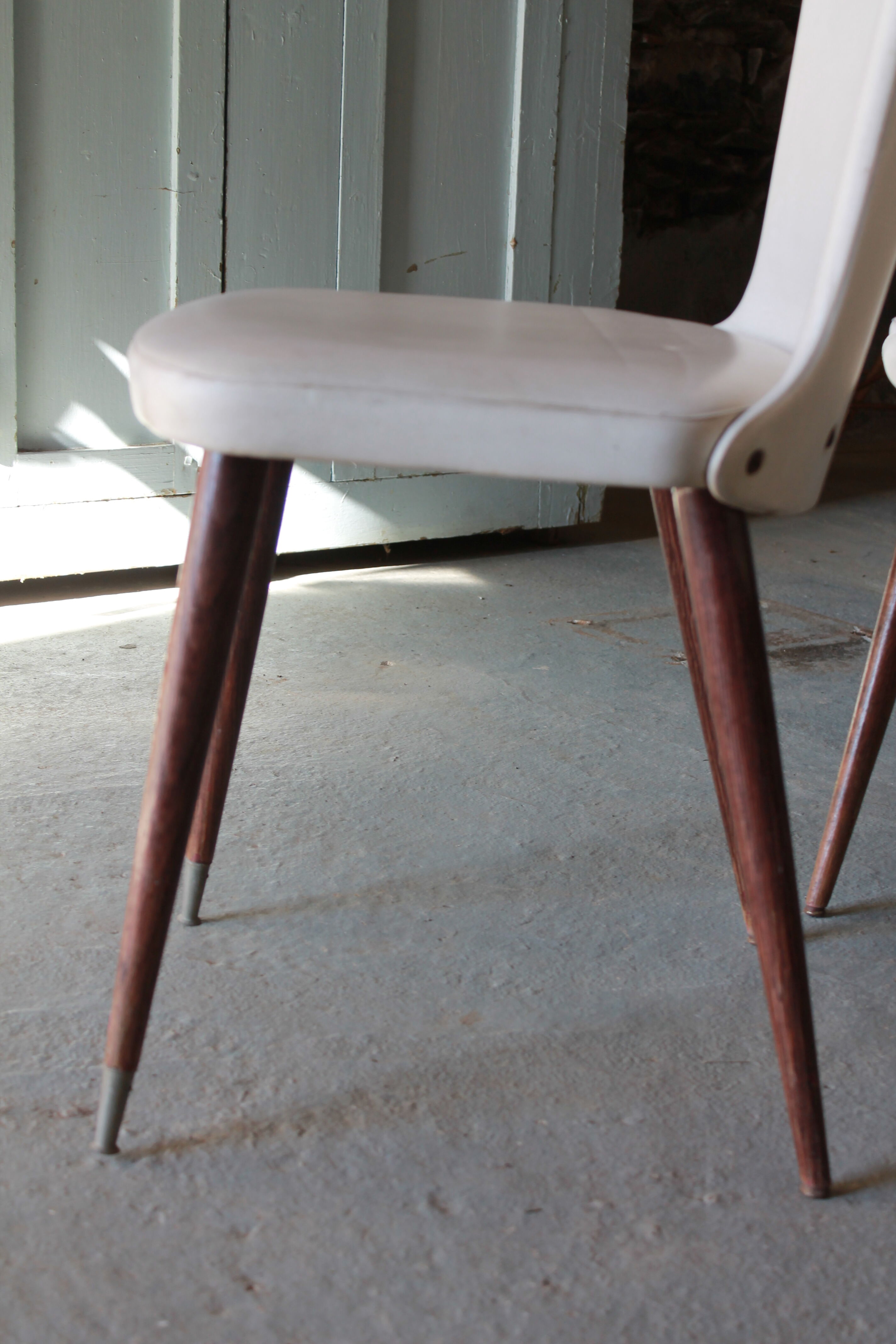 3 white Baumann chairs - Essor model