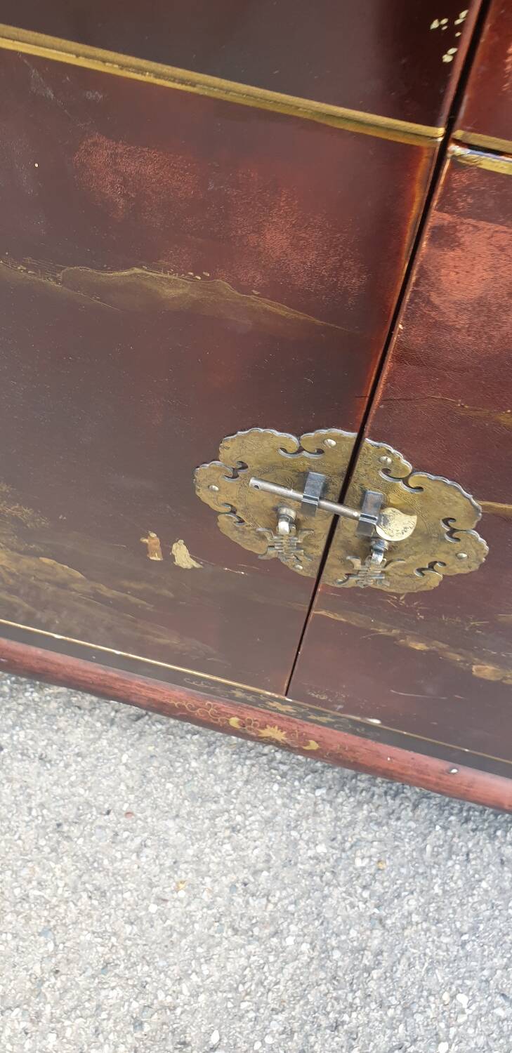 Chinese lacquer TV cabinet from the seventies