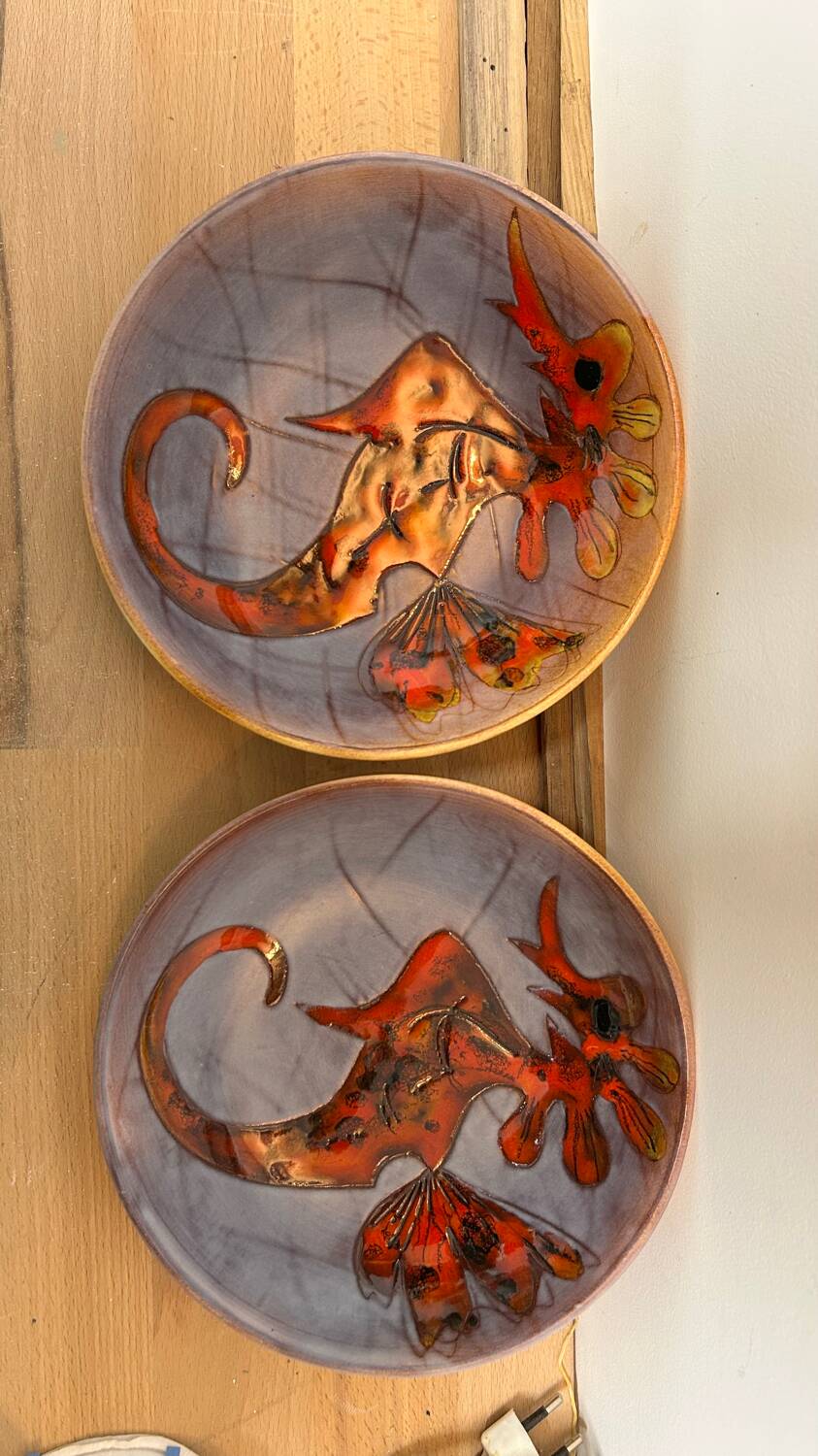 Set of 2 Seahorse plates by Monique Brunner in Vence