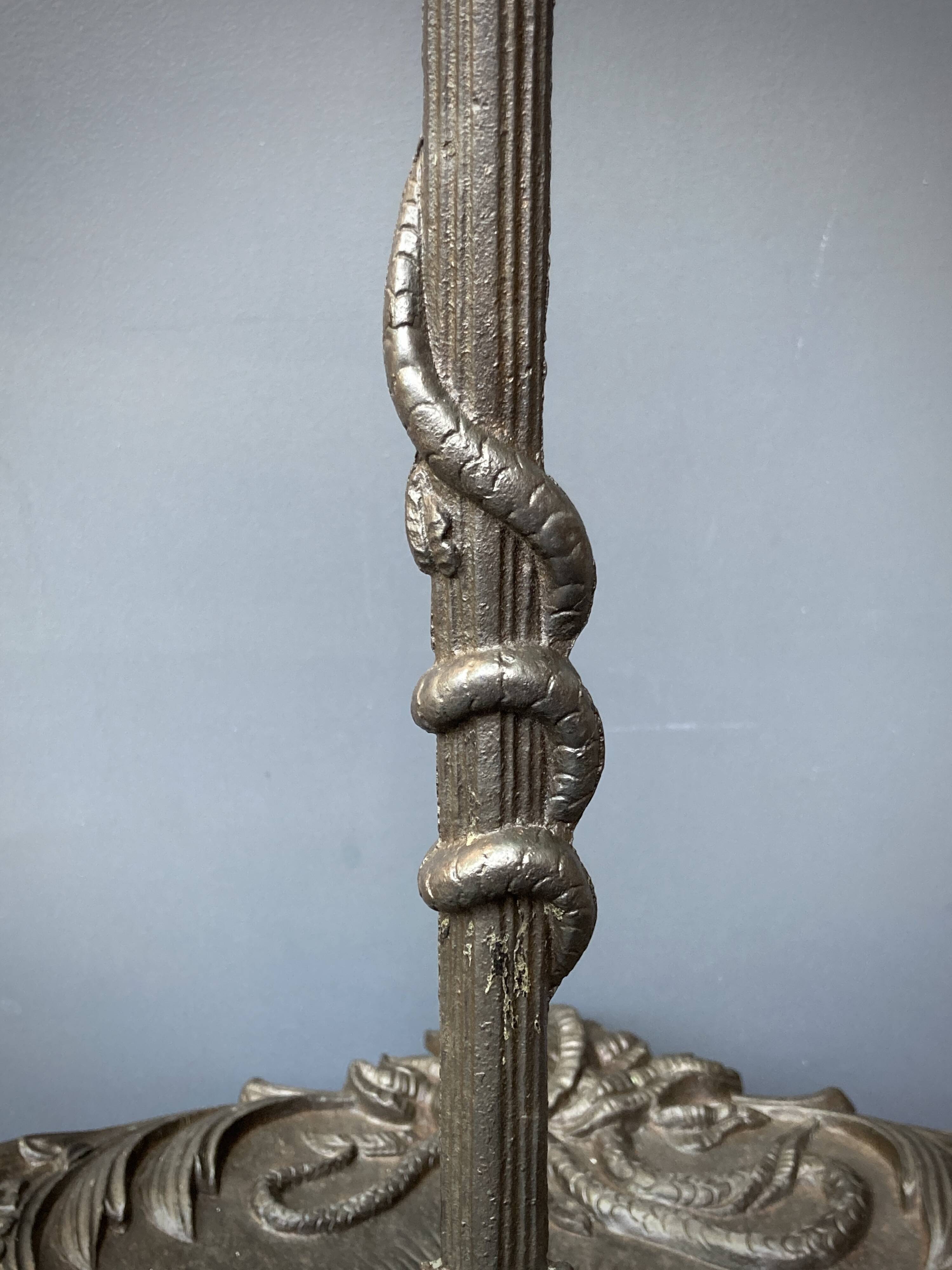 Porte parapluie période Art-nouveau