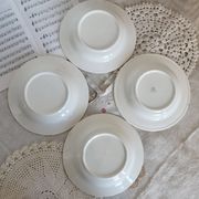 4 mismatched blue and white earthenware soup plates - Lot Margot