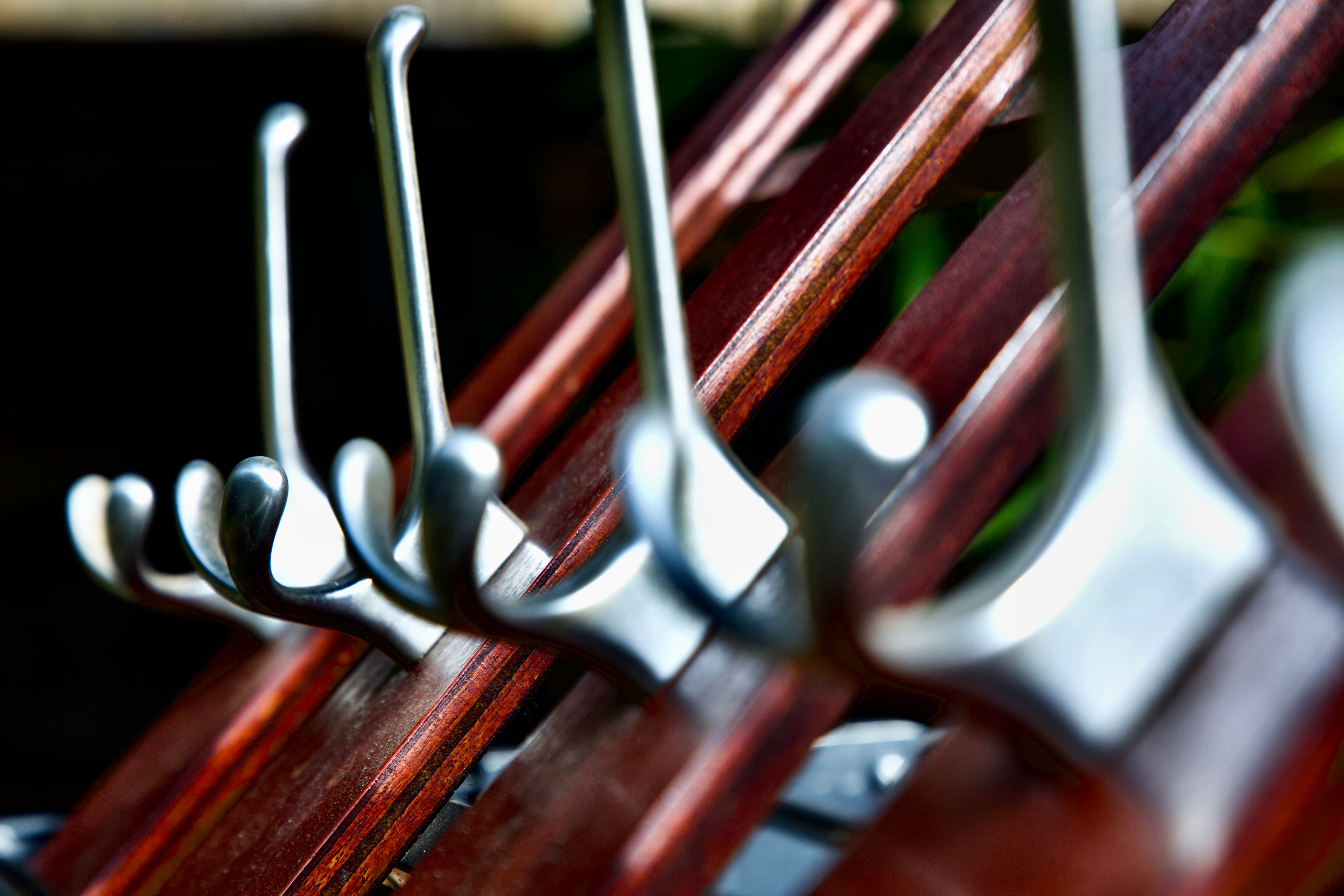 Coat rack with 5 hangers