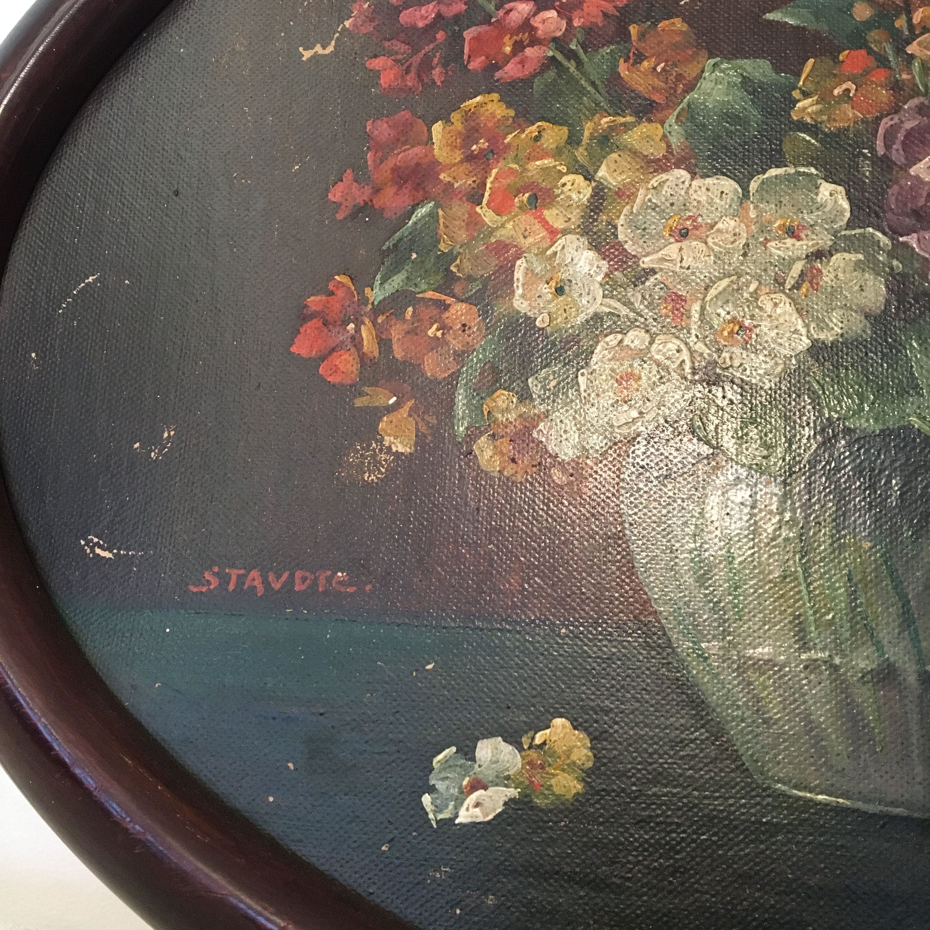 Still life bouquet of priming oval frame