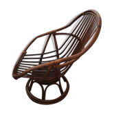 Swivel rattan chair