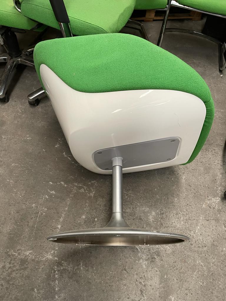 Fauteuils Tulip par Walter Knoll
