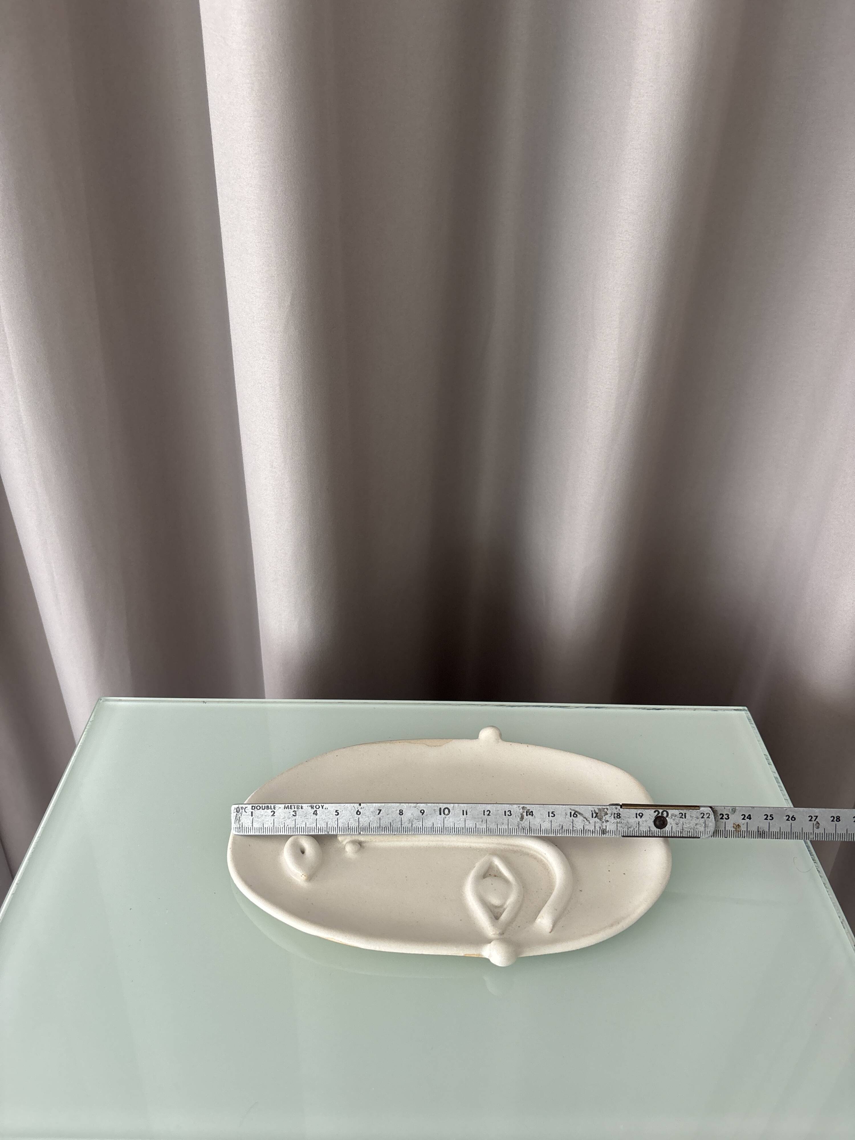 Contemporary Madriguera Workshop Face Tray | Handmade Stoneware Catchall |