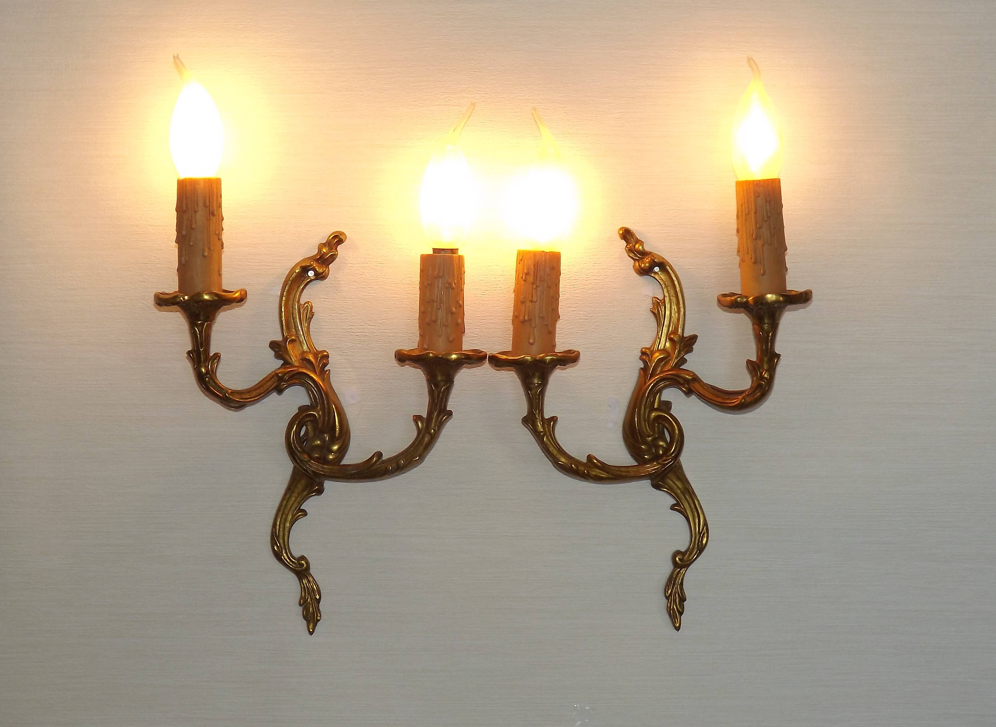 Pair of Elegant French Bronze Opposite Acanthus Leaf Double Wall Sconces
