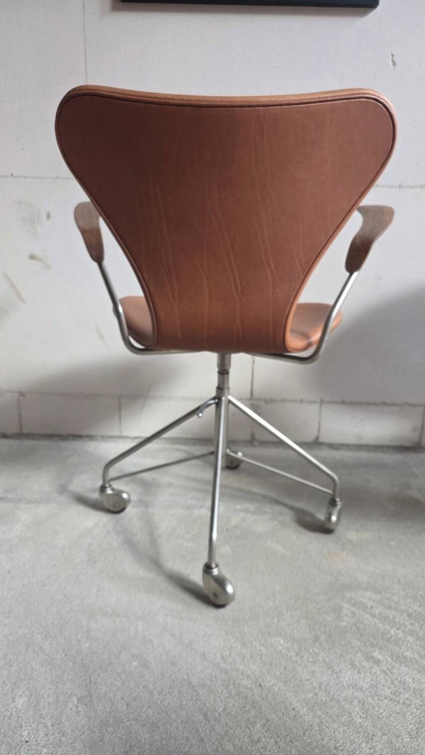 Chaise de bureau Arne Jacobsen 3217 Fritz Hansen