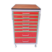"Dentist" type box on wheels