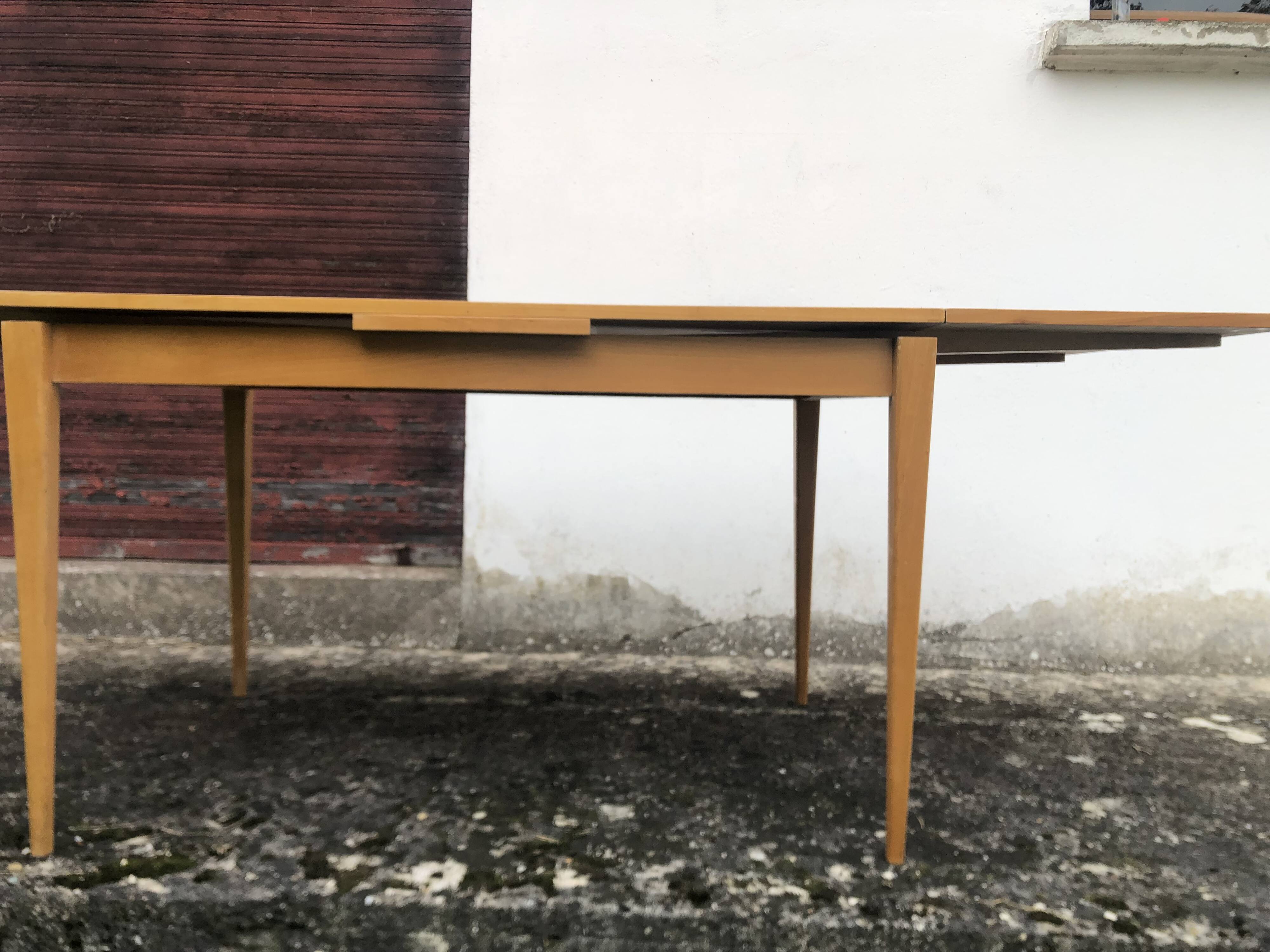 Table bois blond avec rallonges années 60 vintage