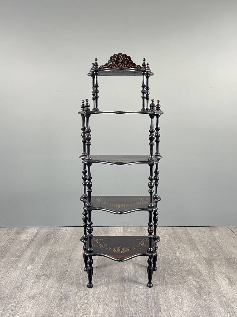 Étagère Napoléon III en bois noirci, fin XIXe siècle