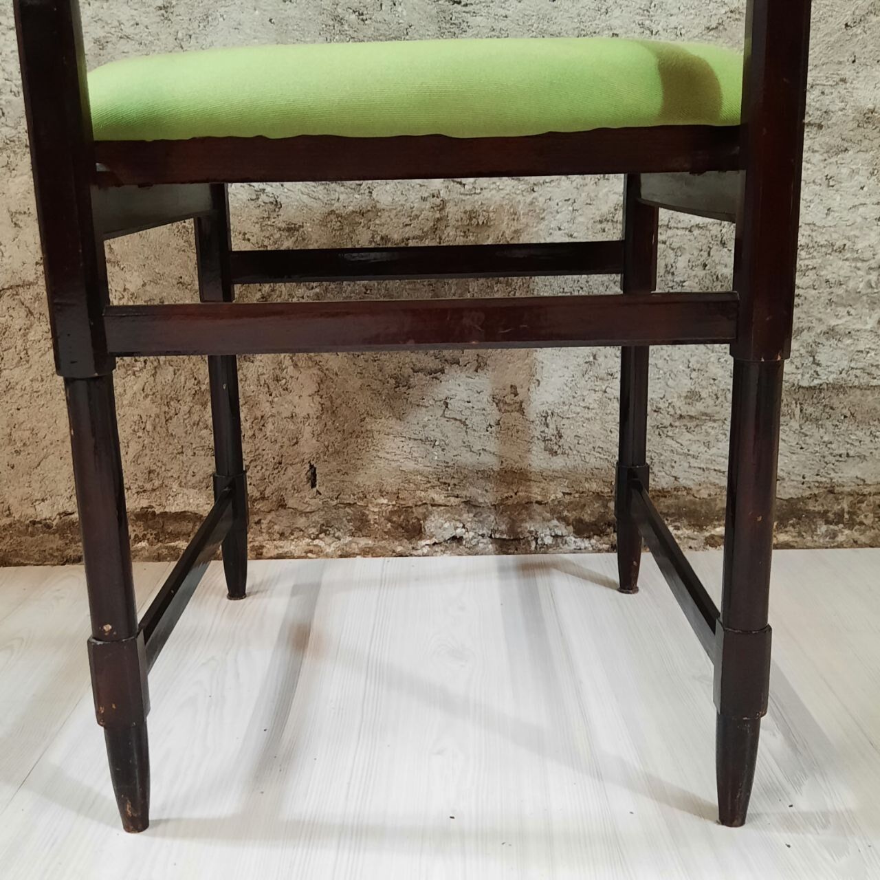 Six 50's chairs - varnished wood