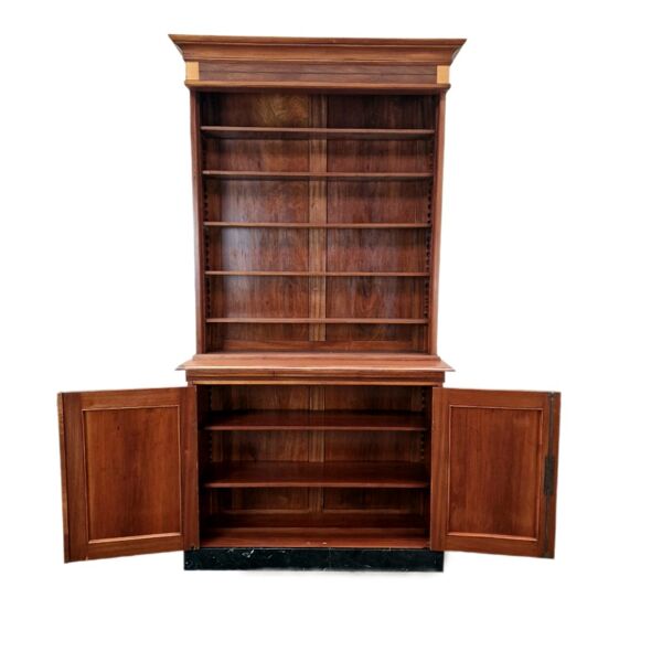Cabinet d’apothicaire en acajou antique, 1909