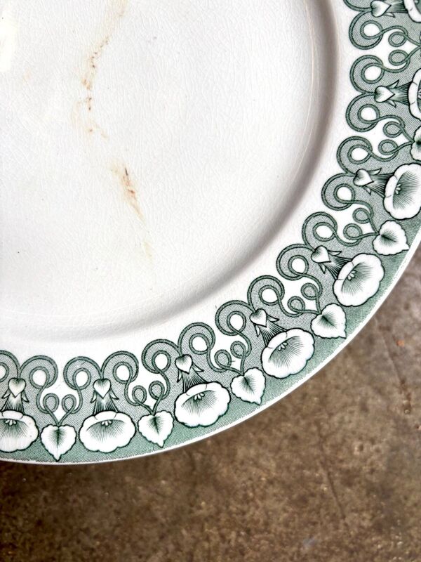 Assiette à gâteau B.W.M&Co en terre de fer, service ''Lucien