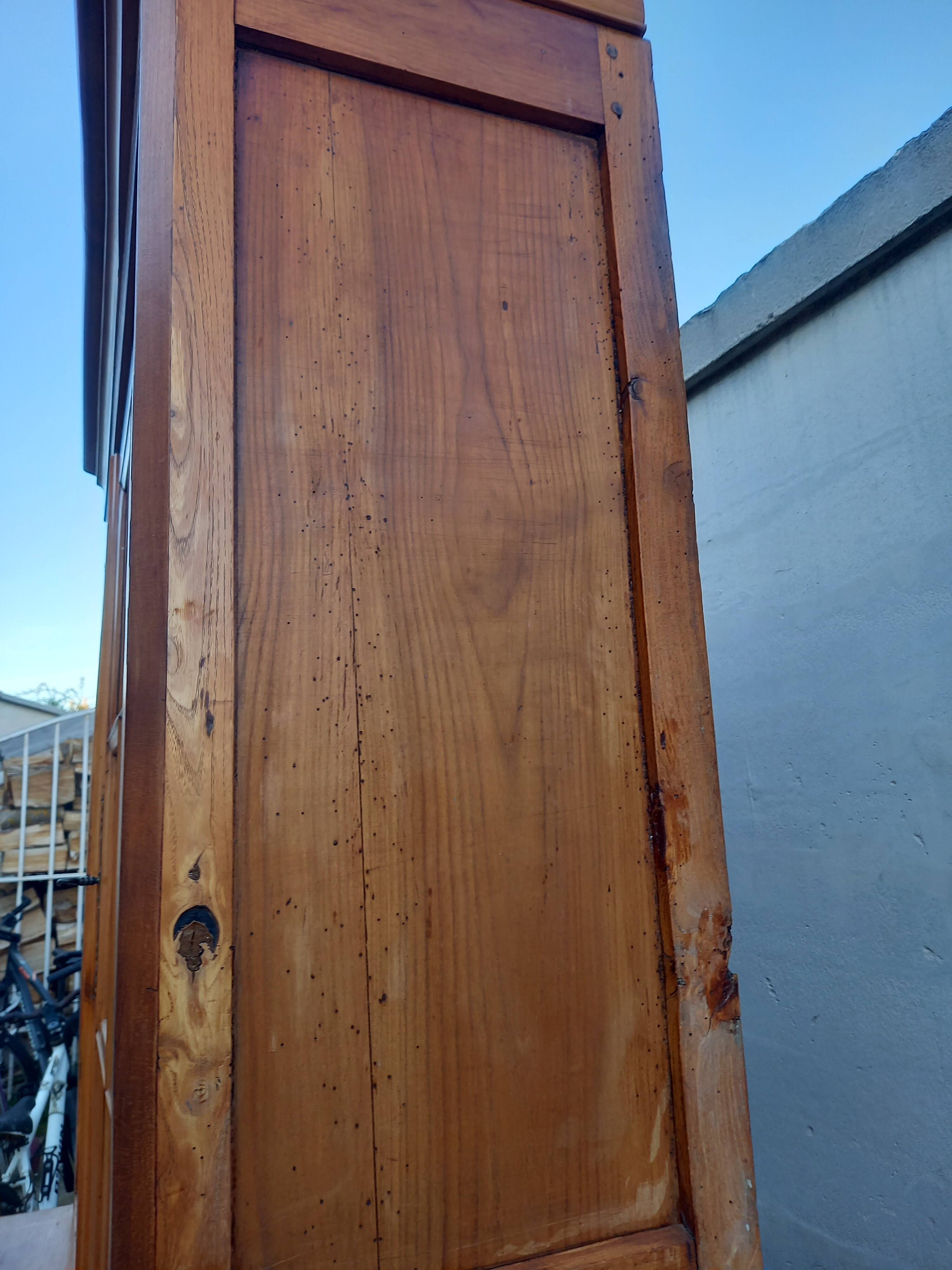 Buffet 2 glazed body