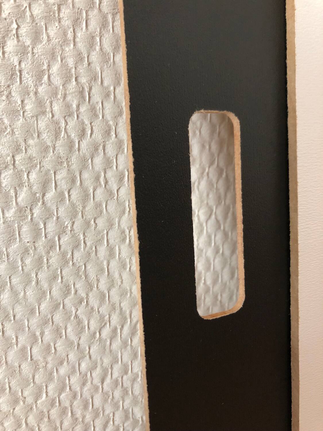 Shelf / display case